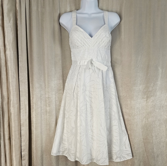 NWOT Alain Manoukian white floral fit & flare dress Womens Large - Picture 6 of 8